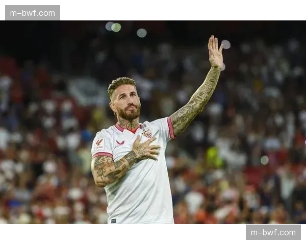 官方：塞维利亚与38岁老将拉莫斯续约一年