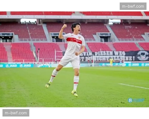 专访斯图加特队长远藤航：谈论球队如何部署和执行关键的定位球战术