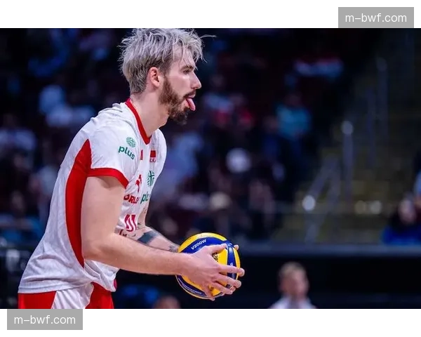 技术统计新纪录:波兰男排副攻科查诺夫斯基单场拦网得分达到惊人的11分 技术统计新纪录:波兰男排副攻科查诺夫斯基单场拦网得分达到惊人的11分
